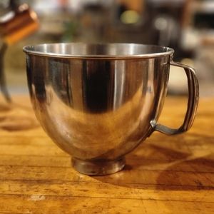 Kitchenaid stainless steel 5 quart mixing bowl KSM150